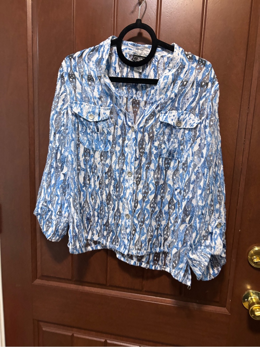 Women's Blue Patterned Button-Down Shirt with Chest Pockets